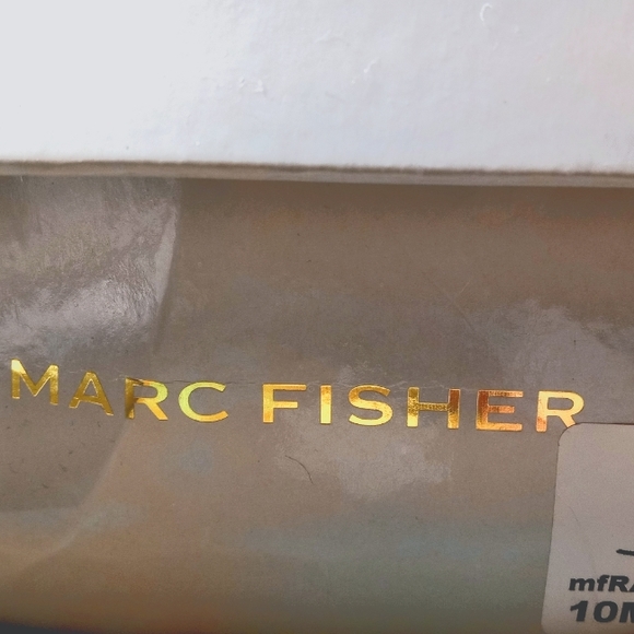 Marc Fisher Women's Strappy Heels Size 10M - Picture 6 of 6